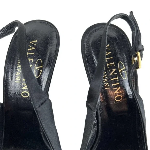 VALENTINO Garavani Candy Black Satin Bow Peep Toe Slingback Pumps - IT 39/US 9 - Picture 5 of 10